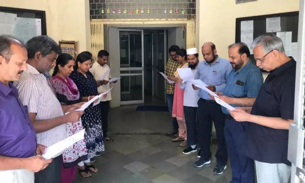 The University of Hyderabad faculty take Integrity Pledge