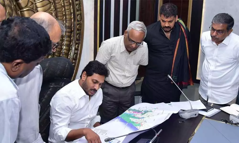 Fill dams with floodwater in 40 days: Jagan Mohan Reddy
