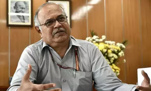 Increase average speed to improve punctuality: SCR GM