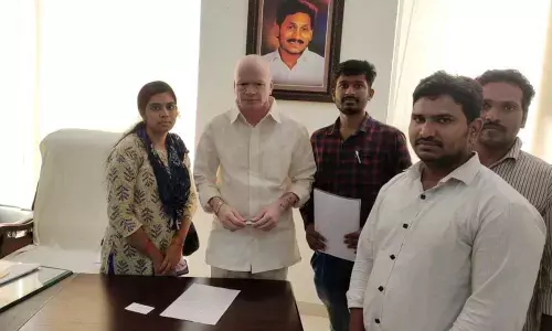 BC and OC candidates demand reduction in qualifying marks like SC and STs in Village secretariat jobs