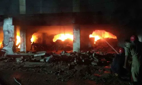 Tyre godown gutted in major fire