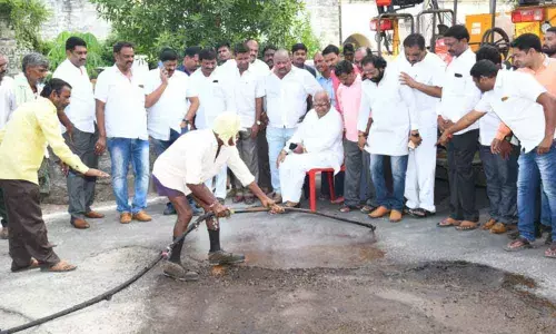 Road construction works at the final stage: Minister Gangula