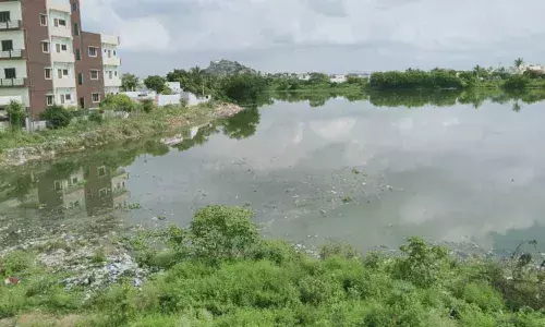 Residents living amid foul stench from Banda Cheruvu