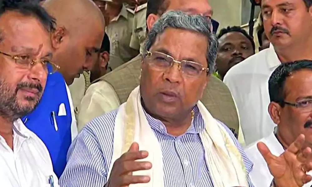 Karnataka: Siddaramaiah criticizes Shivakumar for his behavior