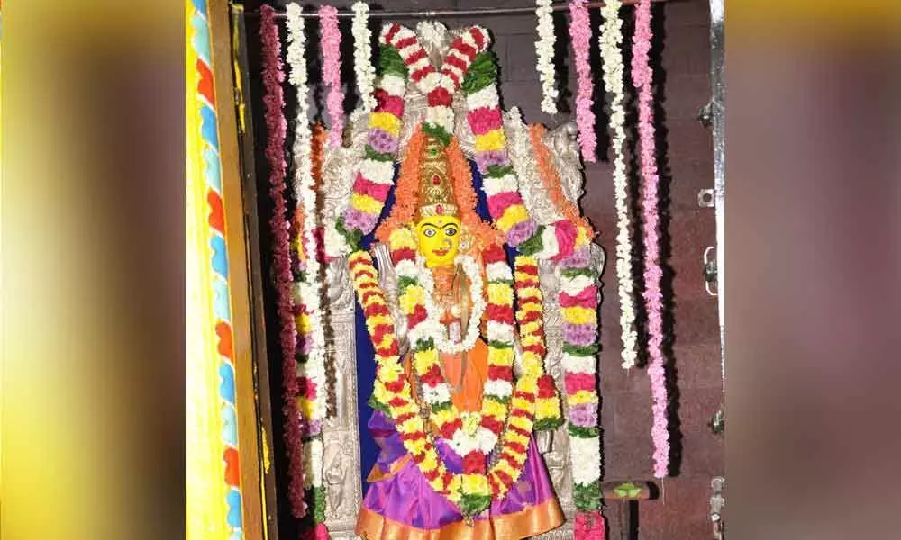 Special pujas held to mark beginning of Kartikha masam in Guntur