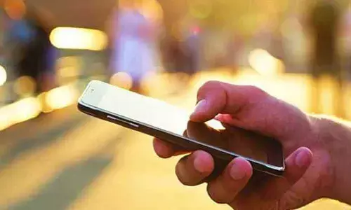 Massive Payouts : CoS to look at financial stress in telecom sector