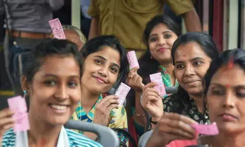Most women commuters hail free-ride scheme in Delhi