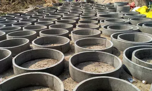 Sand scarcity severely affects manufacturing units  in Srikakulam