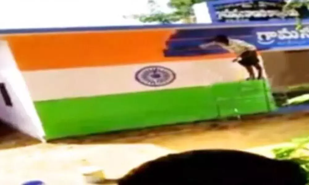 YSRCP leaders paint National flag with party colours: Here is the video