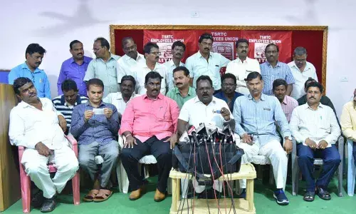 APSRTC JAC backs stir by TS busmen