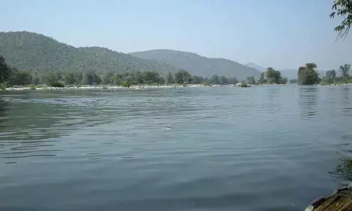 AP likely to drop interlinking of Godavari through Telangana