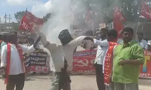 CPI takes a dig at TRS govt over Sambasiva Raos arrest