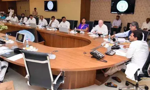 Andhra Pradesh Cabinet to meet today to make crucial decisions on new schemes