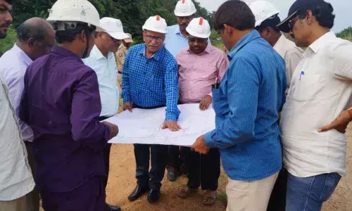 SCCL Director inspects works at Kothagudem opencast mine