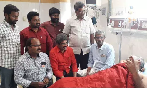 Khammam: CPM leaders call on Kunamneni