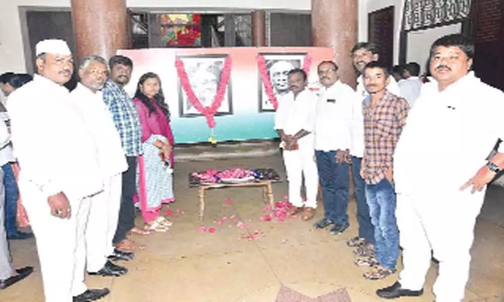 Glowing tributes paid to Indira