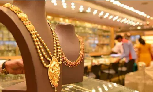 Gold sales fail to shine this Diwali season