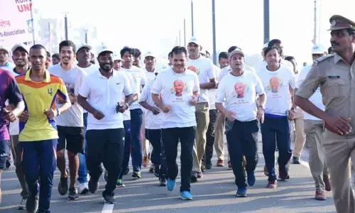 Visakhapatnam: Rashtriya Ekta Diwas observed in port city