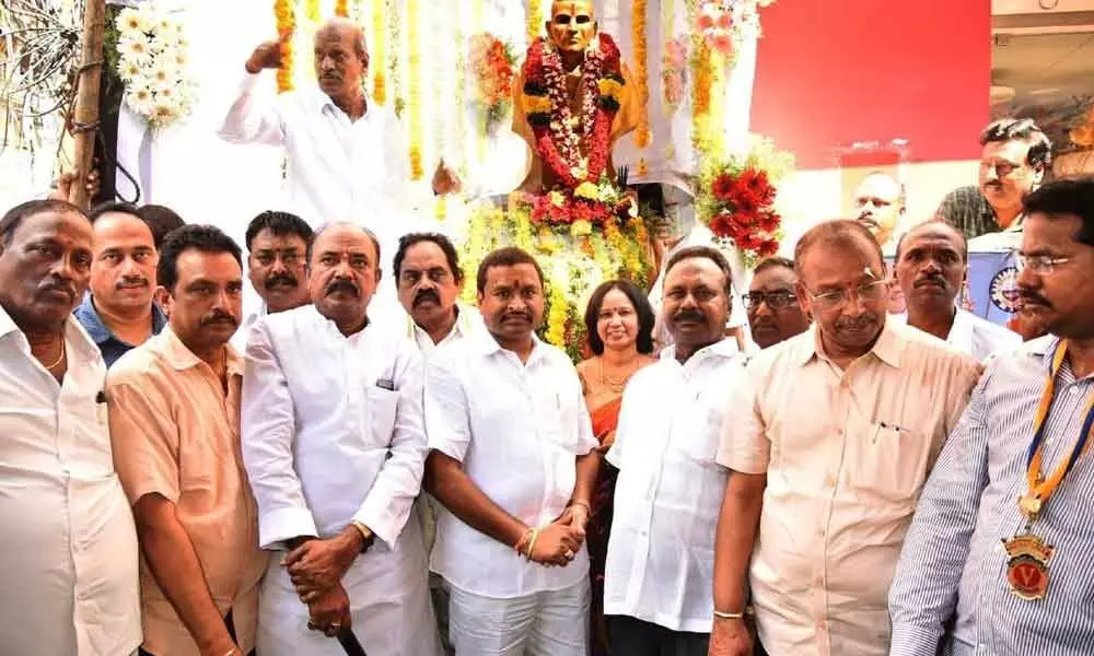 Potti Sriramulus sacrifice led to AP formation: Minister Vellampalli