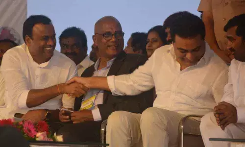 Yadadri-Bhongir: Komati brothers soften their stand on State government