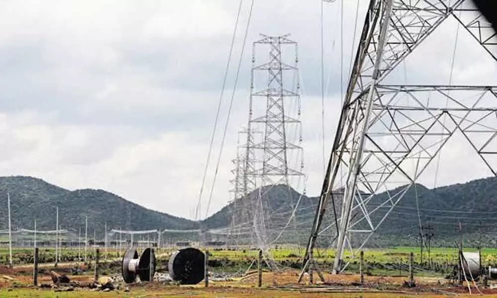 Outstanding dues on discoms rise 37% in Sept