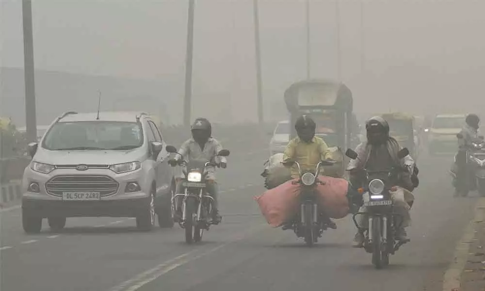 Advisory to tourists bound for pollution-hit Delhi