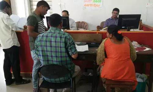 Awareness essential for online registration of docs  in Srikakulam