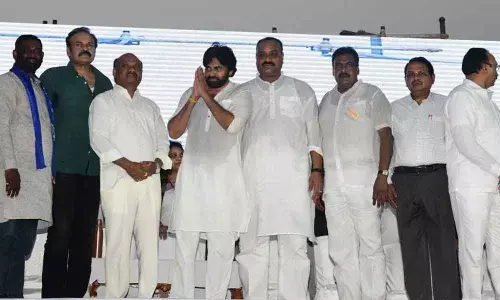 Pawan sets 2 weeks deadline for government