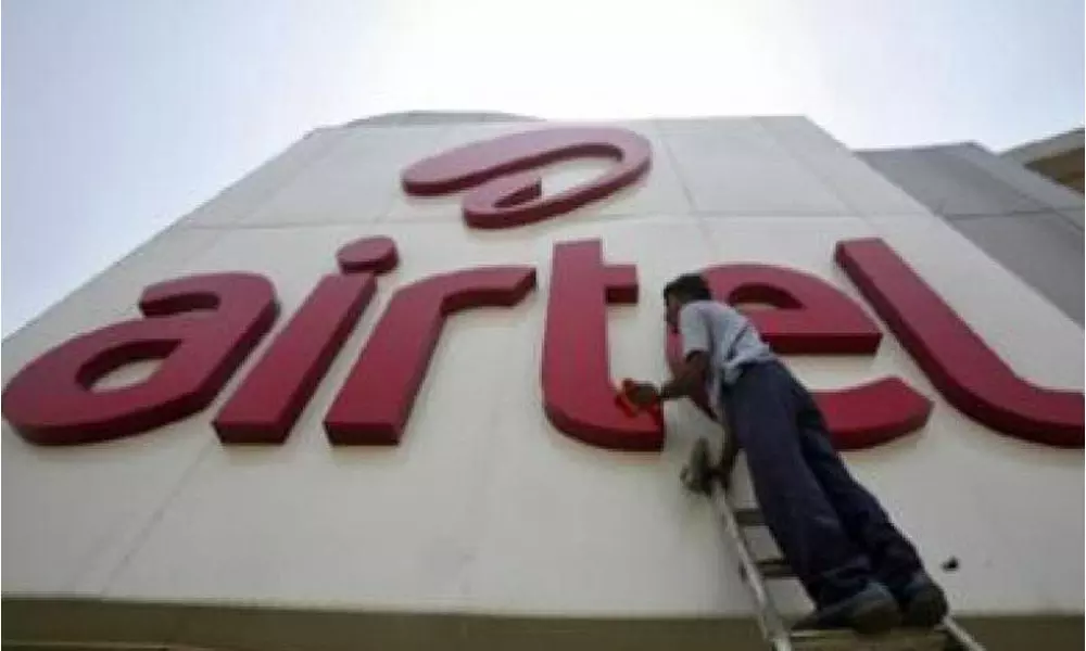 Airtel offers Rs 4 lakh life cover to prepaid users in Rs 599 plan
