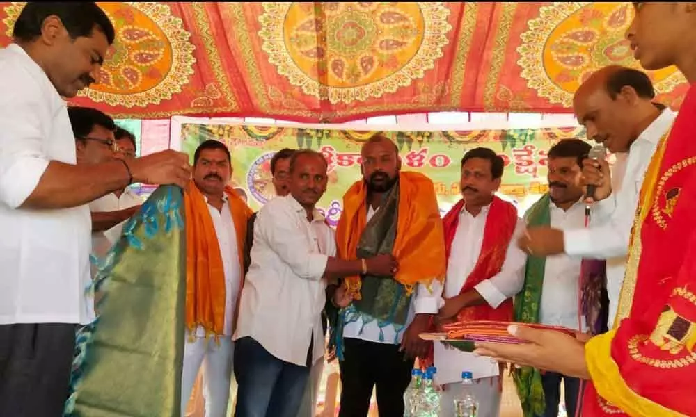 MLA Gudem Mahipal Reddy attends Karthika Vanabojanalu
