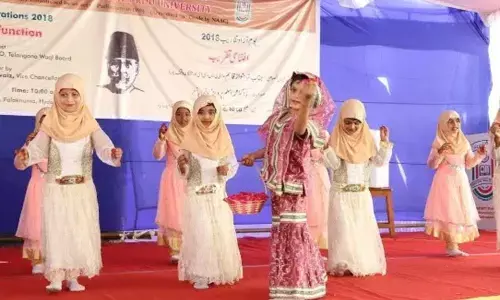 Colourful Start to Azad Day Celebrations at MANUU