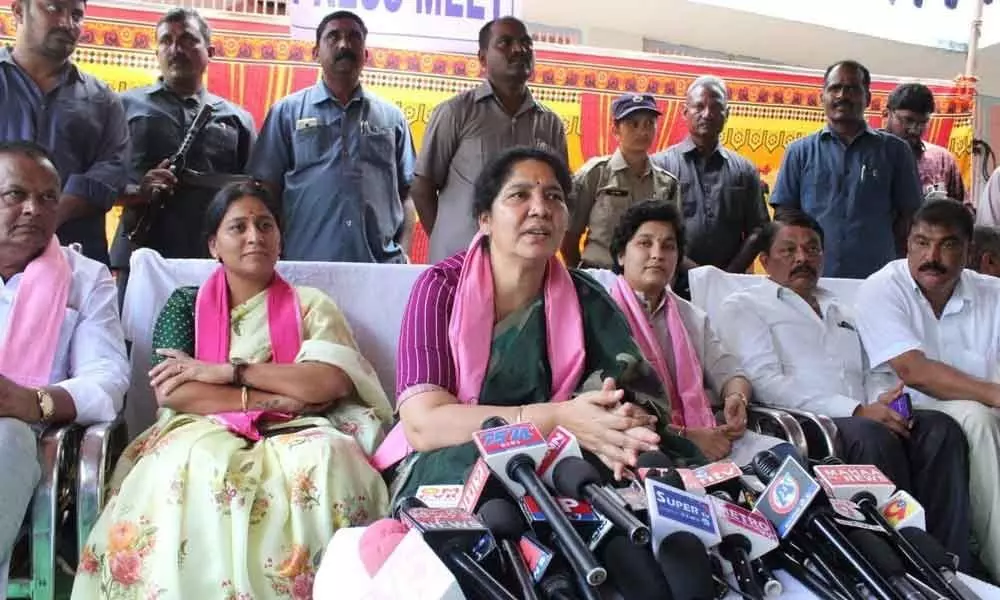 Opposition instigating RTC staff: Satyavathi