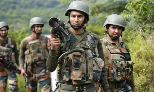 Poonch: Pakistan violates ceasefire, Indian Army fights back