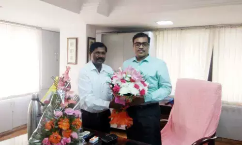 Khammam: SCCL Director calls on SERC Chairman