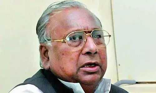 VH threatens fast unto death for Jyotirao Phule Bhavan