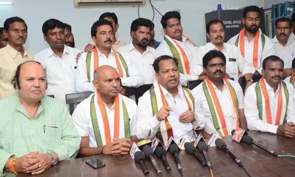 Wrong policies of Centre ruined economy: Congress in Nalgonda