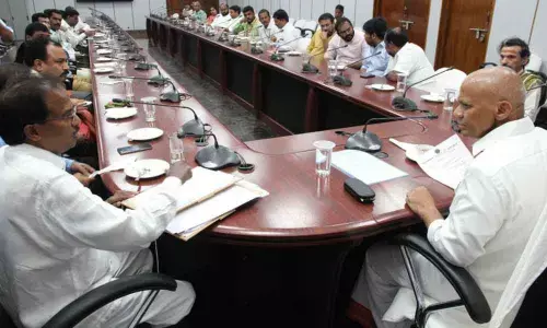 Tirumala: Students to count  money in TTD