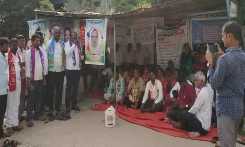 CM KCR acting arbitrarily, flay unions