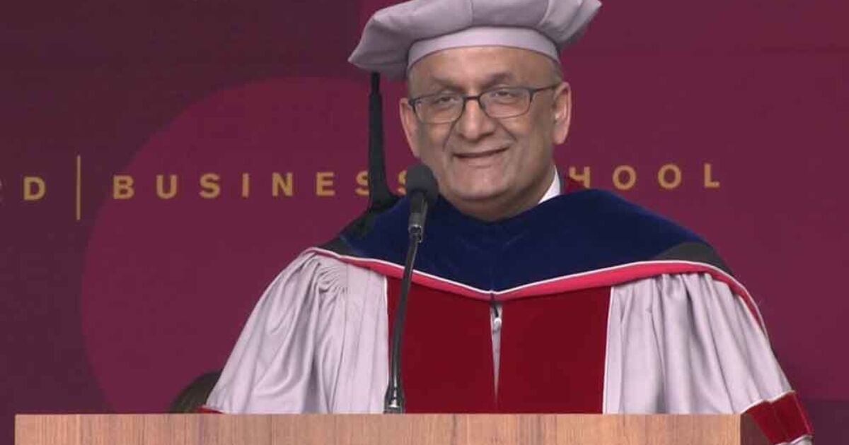 indian-origin-dean-of-harvard-school-to-step-down-in-2020