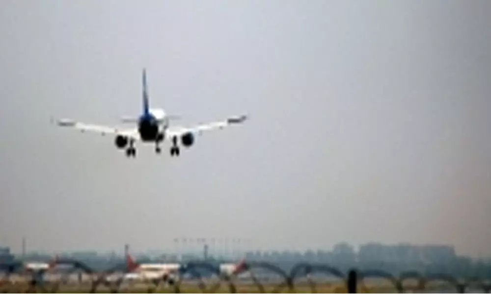 Delhi-Mumbai airfares spike as Mumbai runway shuts down for repairs