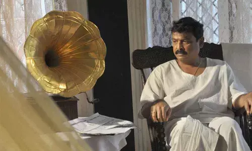 Naresh plays Raghupathi Venkaiah Naidu