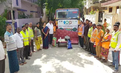 Corporator Lakshmi Prasanna Rammohan Goud takes part in Recyclothon