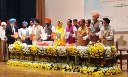 3 books on writings of Guru Nanak released in Delhi