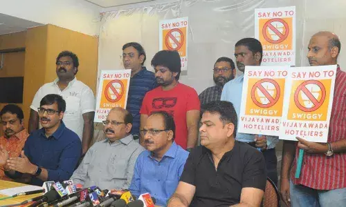 Hoteliers flay Swiggy for outrageous demands in Vijayawada
