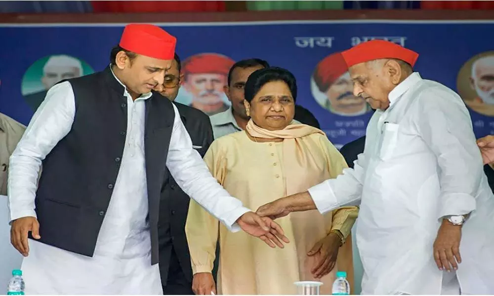 Lucknow: Mayawati to withdraw 24-year-old pending case against Mulayam Singh Yadav