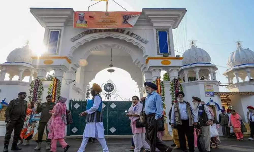 Punjab: Religious group marks Guru Nanaks 550th birth anniversary