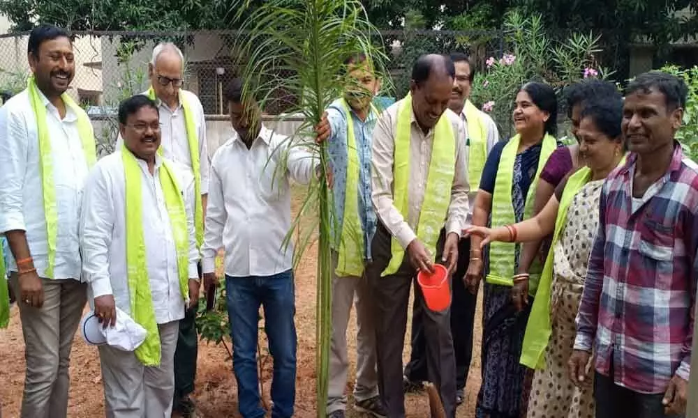People exhorted to spread greenery