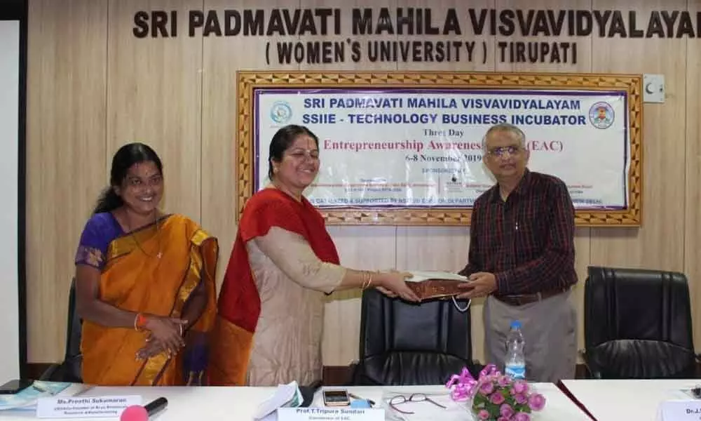 Entrepreneurship Awareness Camp concludes at SPMVV