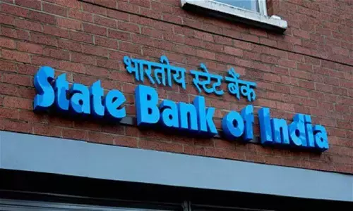SBI steeply slashes deposit rates; lowers lending rates marginally