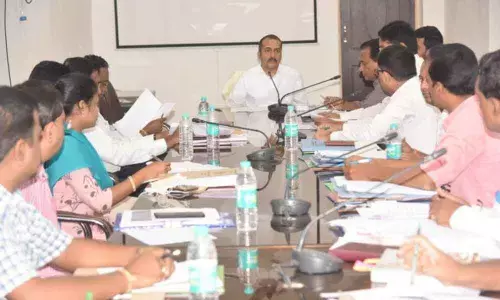 Warangal: Collector asks officials to crack whip on tax evaders